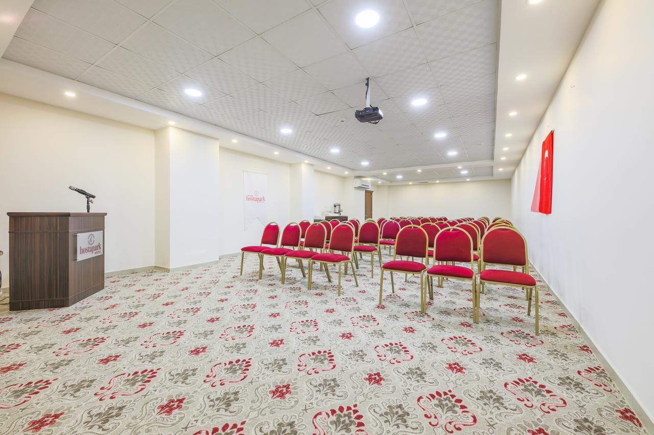 Hostapark Hotel Мерсін Екстер'єр фото